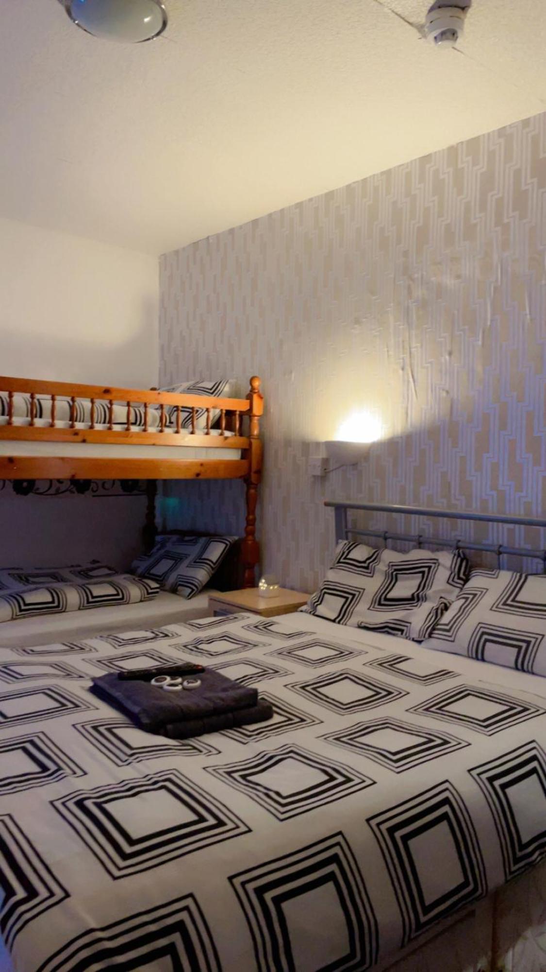 Fern Villa Hotel - Albert Road Blackpool Dış mekan fotoğraf