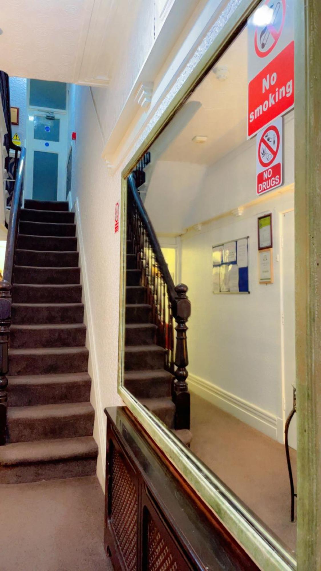 Fern Villa Hotel - Albert Road Blackpool Dış mekan fotoğraf